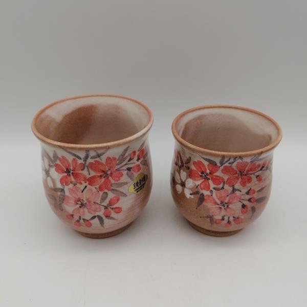 Coppia di tazze in ceramica Kyoyaki – Akebono Sakuragumi - immagine 3