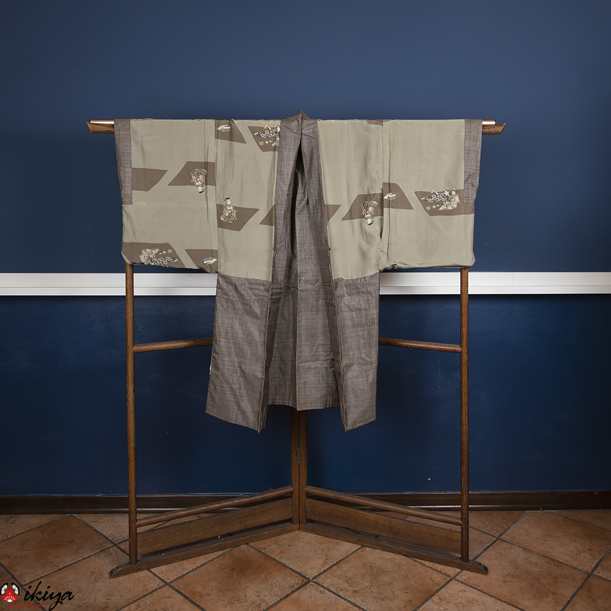 Haori da uomo marrone/grigio con samurai - immagine 3
